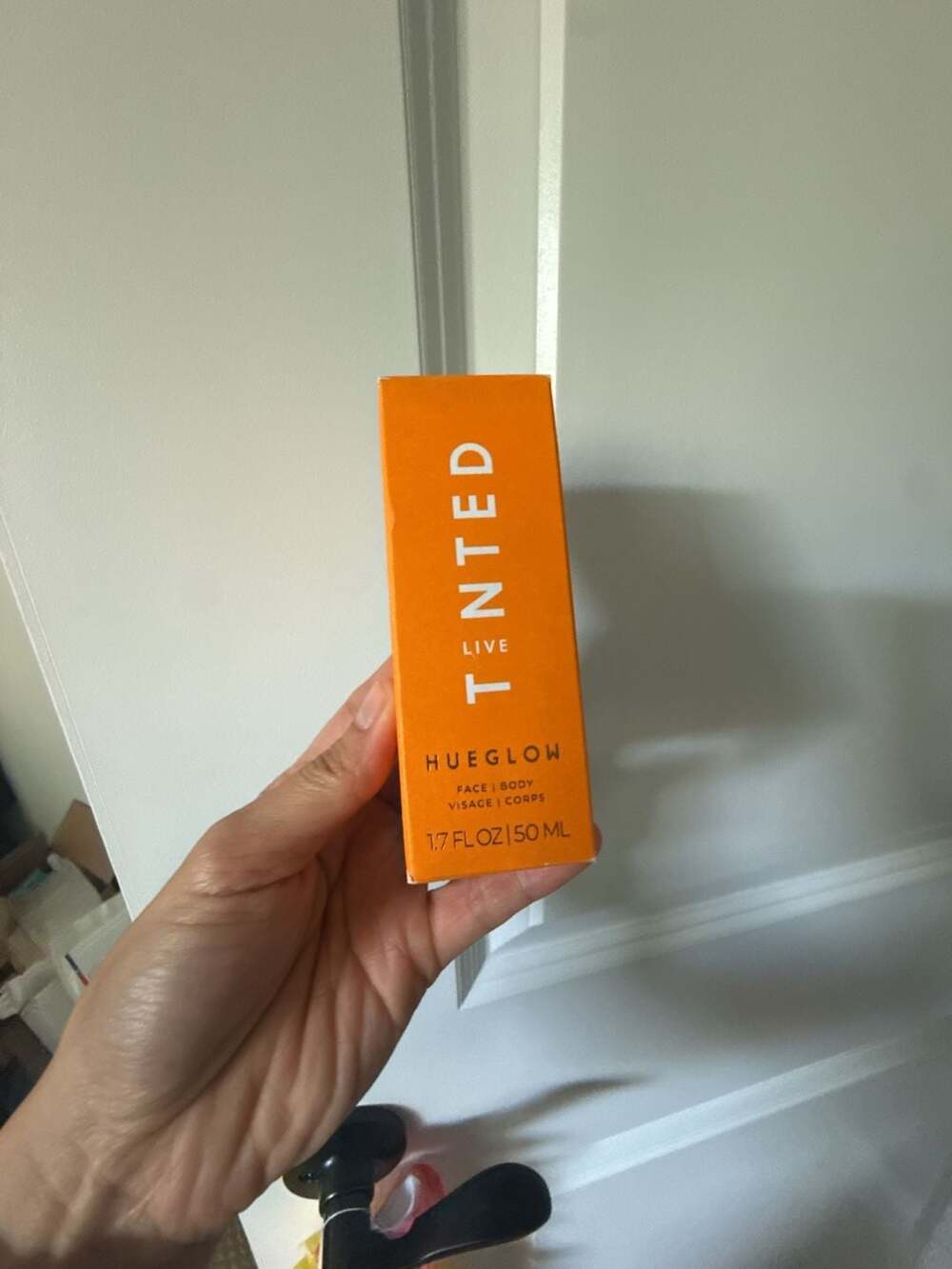 Live Tinted Hueglow Dusk 1.7 Fl Oz 50 Ml Face And Body Highlighter